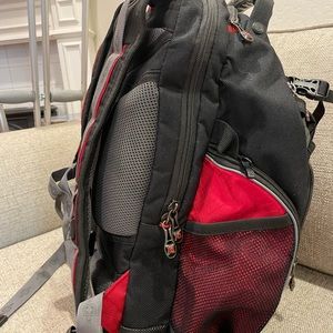 Swiss Gear (Swiss army knife) SanDisk backpack